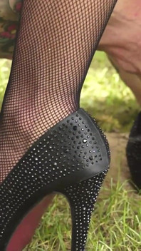 Latina Mistress Makes Slaves Worship Her Feet Femdom