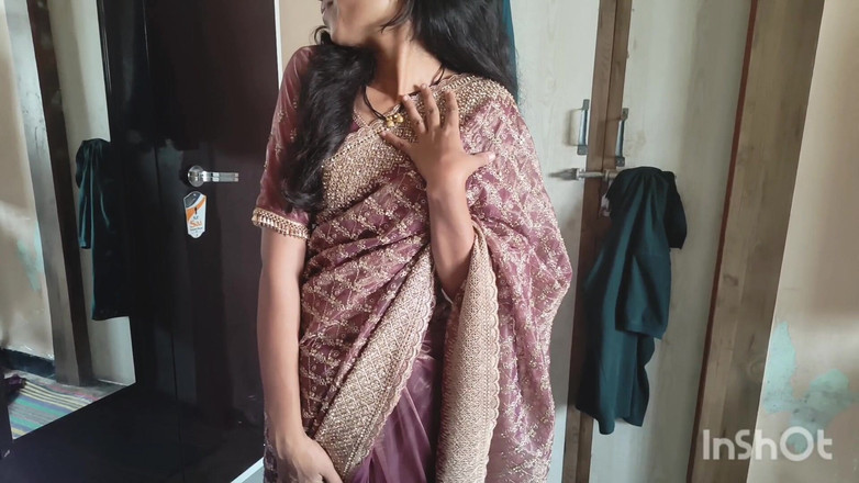 Desishycouple: Shivani Masturbasi untuk pertama kalinya.