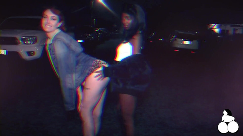 WhOOtylicious: Interracial threesome with twerking girls