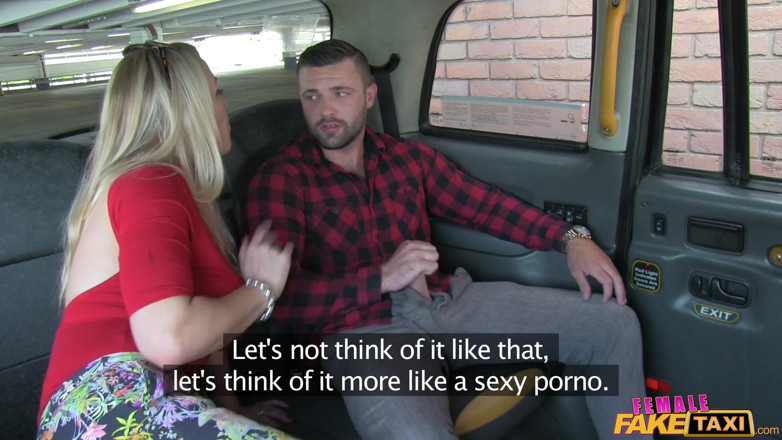 Female Fake Taxi: Female fake taxi - Max, excitée à gros nichons, prend un risque...