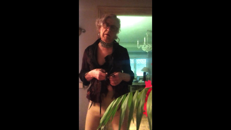 Carlatx: Spanish Whore in the Dim Light