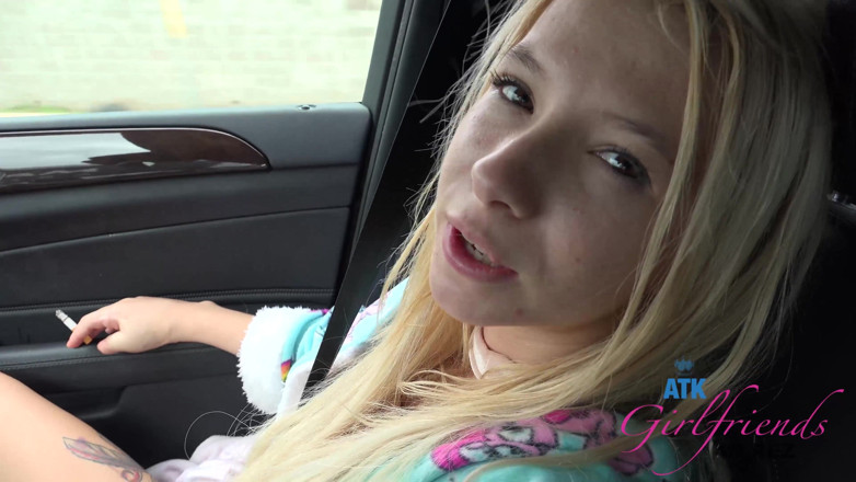 ATK Fans (Girlfriends): Liburan virtual sama kenzie reeves bagian 4