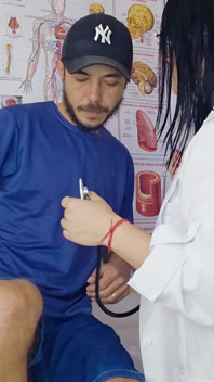 L'infermiera Calda Ha Bisogno Di Un Campione Del Tuo Sperma Ora!!