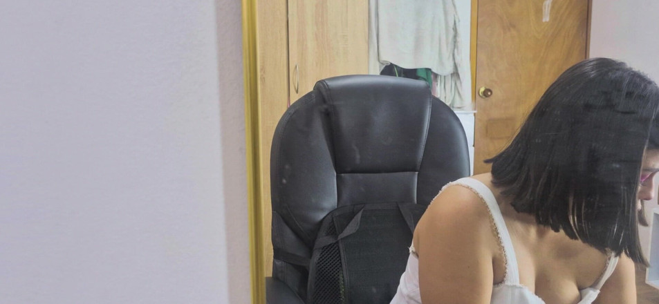 Tina and edward: Od univerzitní holky po děvku