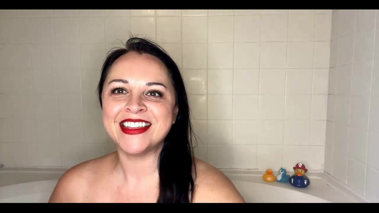 Amanda Thickk: Cadă