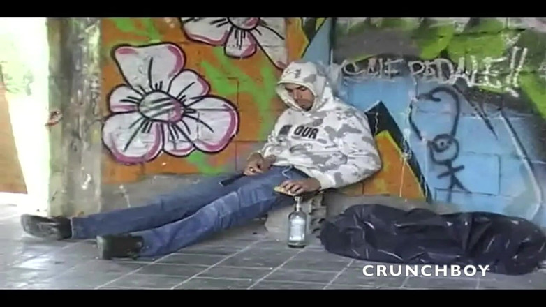 Crunch Boy: Sexy straight man fucking a twink in exhib outdoor