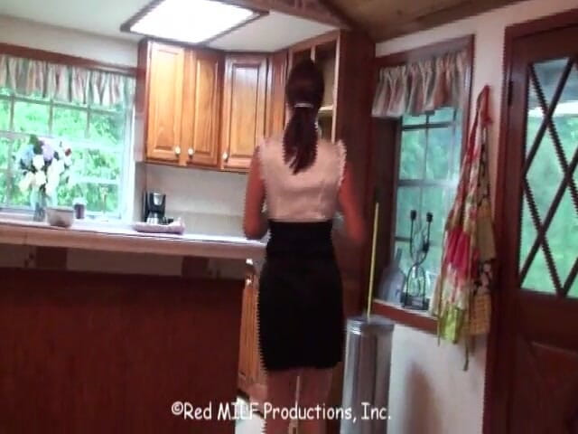 Rachel Steele: C’est un truc de Milfy