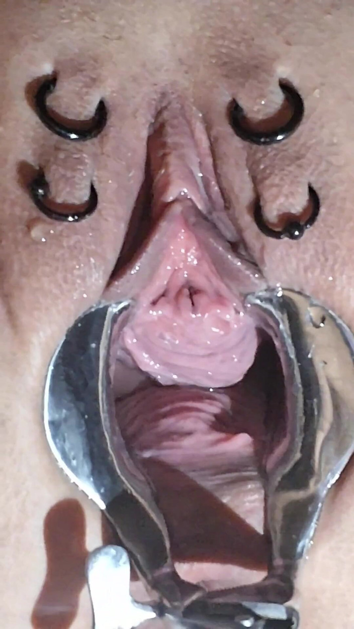 SklavinS_pervert: Sklavins Stretches Her Pisshole Further and Further for Her Master!...