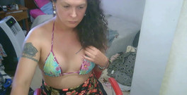 Nikki Montero: Sono appena riuscito a pubblicare lo streaming sulla mia feed...