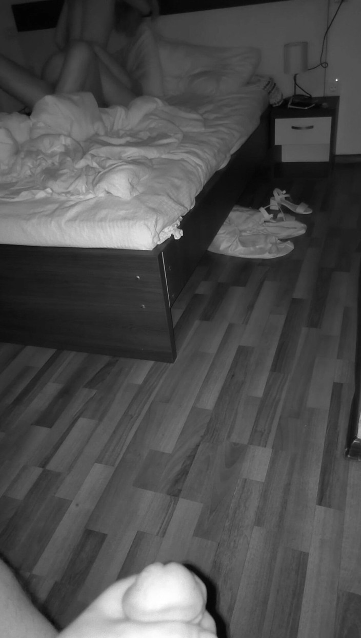 Obsidian22: Guardando la moglie