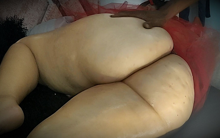 PABLO N3GROBAR: 第四季 - 寻欢洞侏儒她魔鬼如此娇小和邪恶