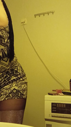 Alisa cd: Kadın kılıklı giyiniyor