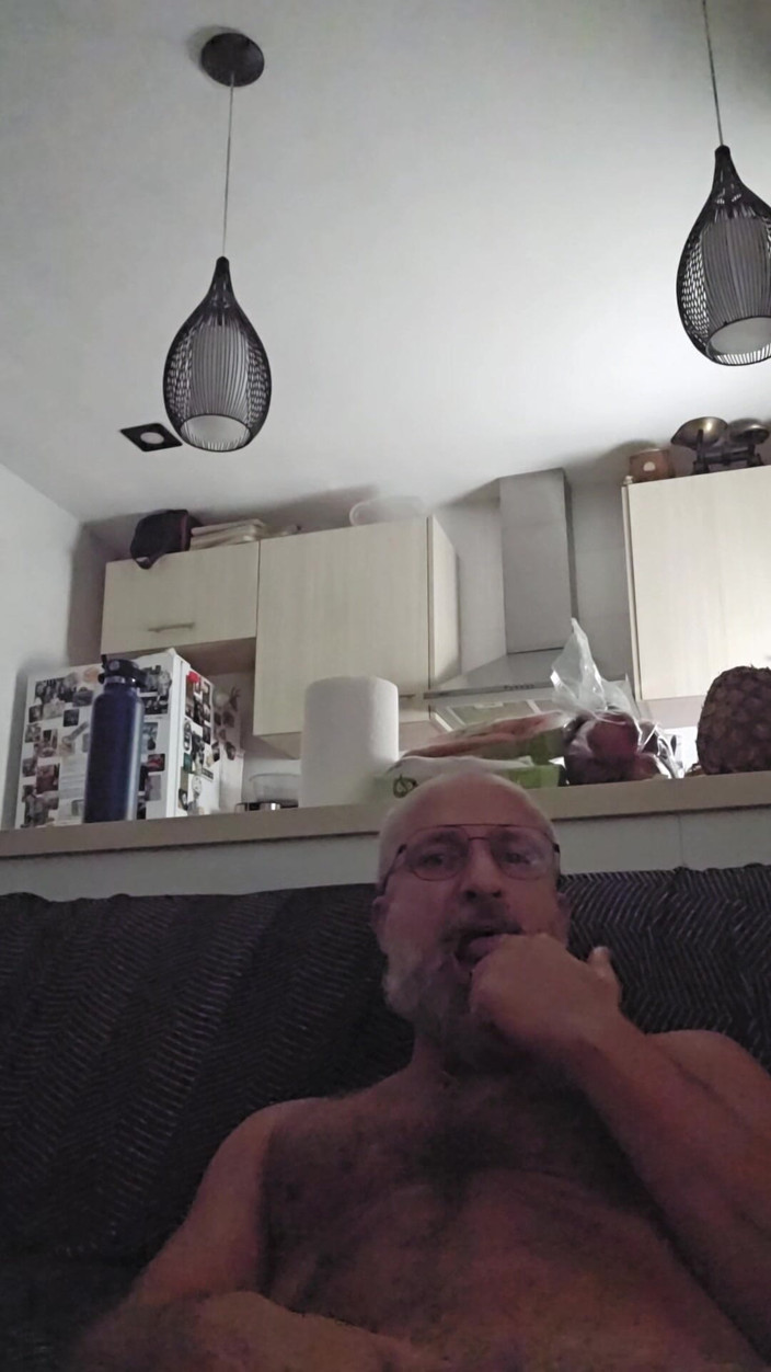 FerLuciDaddy: Quick Wank