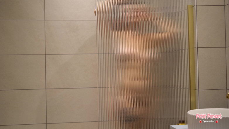 Petitpiment: 和我一起洗澡