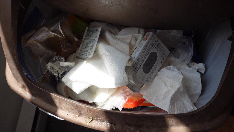 Deanna deadly: 私のゴミにジャーク-ぼったくり屈辱JOI