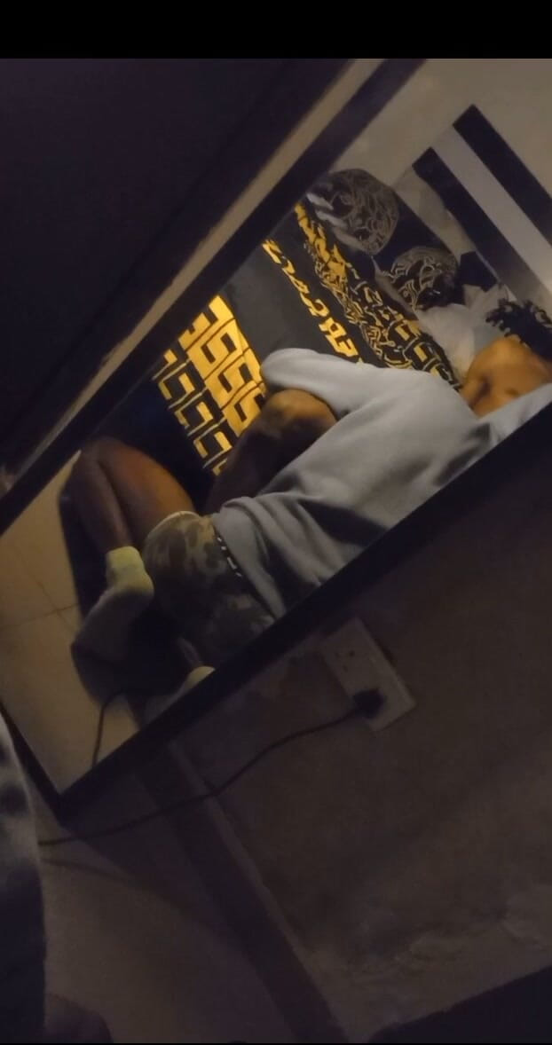 Stilesbhalifa1: Seks z moim bąbelkiem ex: część 1