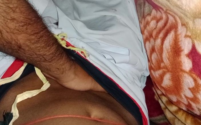 Indian Girl Priya: Video seks pasangan india lagi asik ngentot sama pacarnya di...