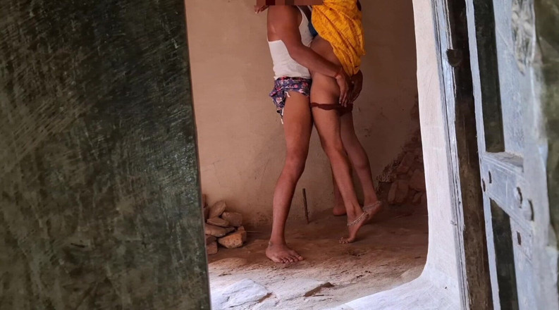 Sumaj: Švagr ošukal Desi Bhabhi