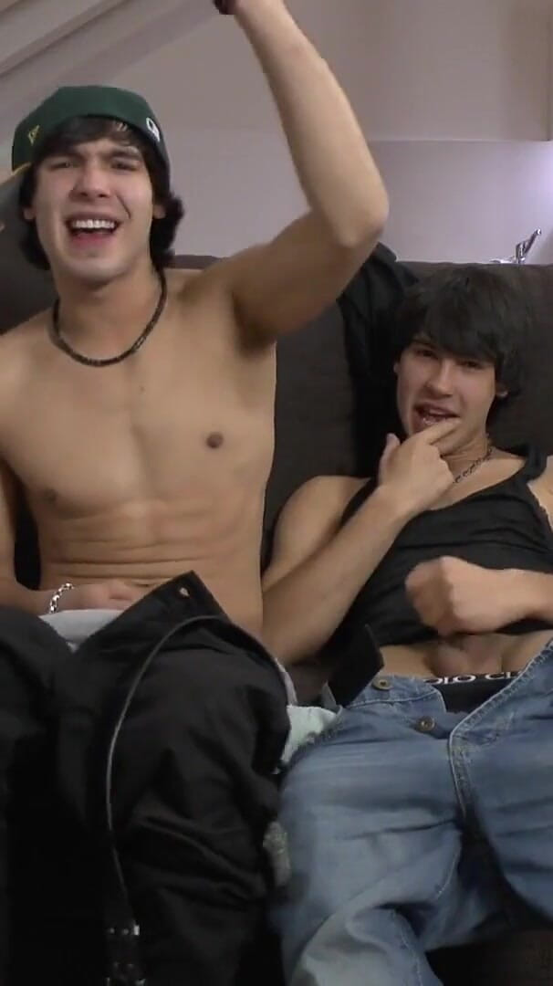 East Boys studio: Aston Twinnies - Crazy cam - part 2