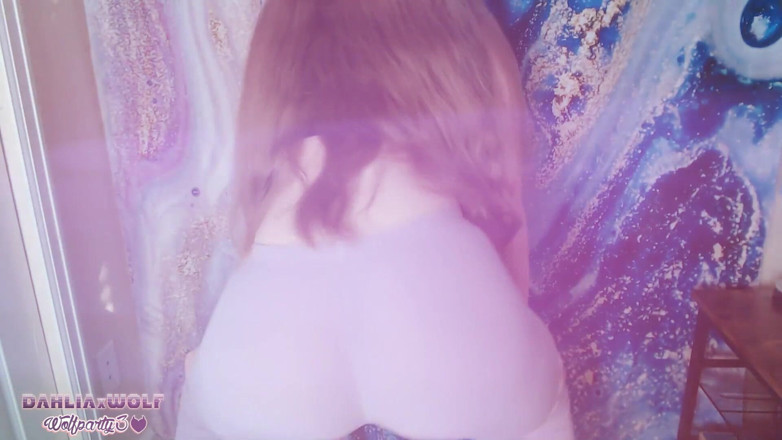 Dahlia Wolf: Quente girl grinds e twerks em leggings apertadas