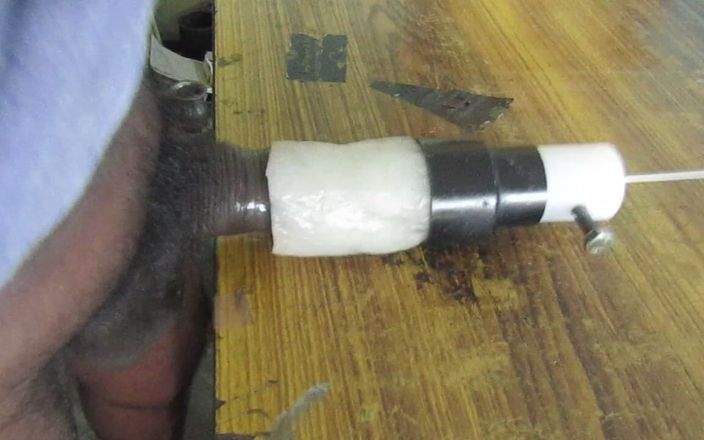 Tamil x cock: Domowa maszyna do fukingu część 1