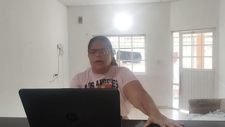 Adribella69: Домогосподарка платить техніку хорошим мінетом і жорстким і багатим трахом, поки її чоловік працює