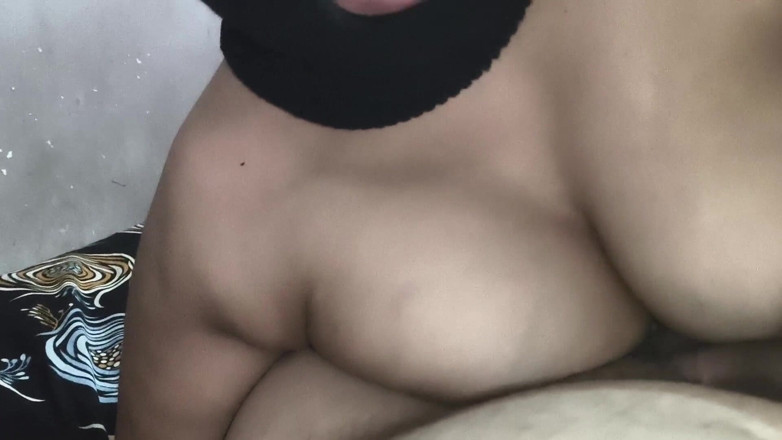 Sexybaby: Vriendin Ki stiefmoeder Ne Uske vriendJe Ko verleidt Kra