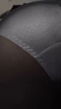 Ella encontró mi Fleshlight - ¿mis medias negras y bragas te pondrá duro? - Parte 2