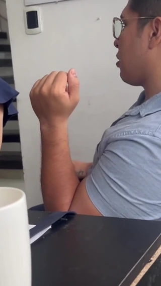 NamiQsein: Profesor Seduce a Estudiante Para Cursar El Siguiente Curso