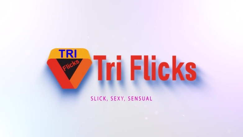Triflicks: Garmi säsong. Lesbisk scen med Zoya Rathore och Aysuhi Bhowmick
