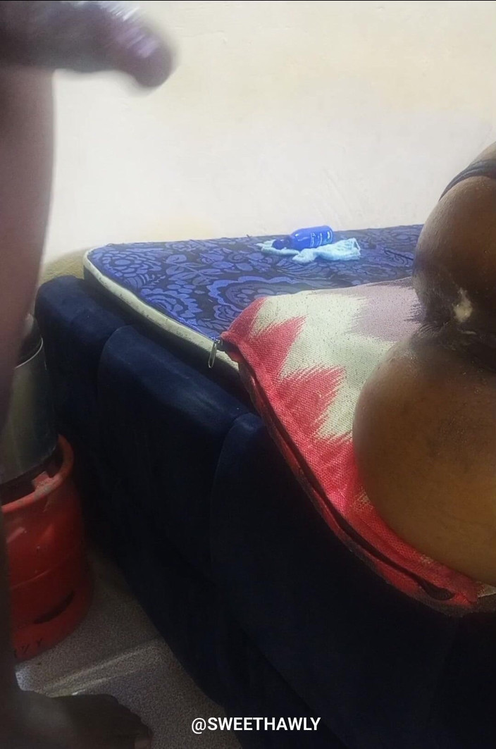 Sweethawly: Pingando duro o anal da minha meia-irmã, bem lubrificado