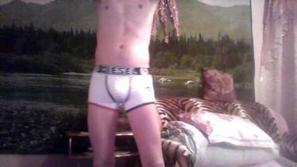 Rafael716: Undie strip