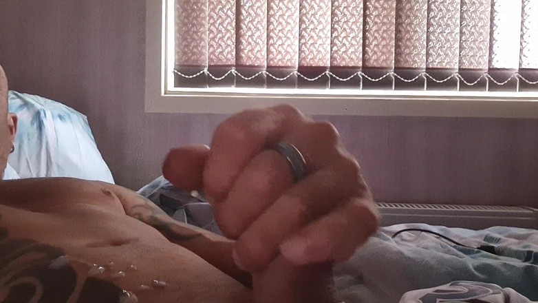 Acez: Male Hard Cum Shot