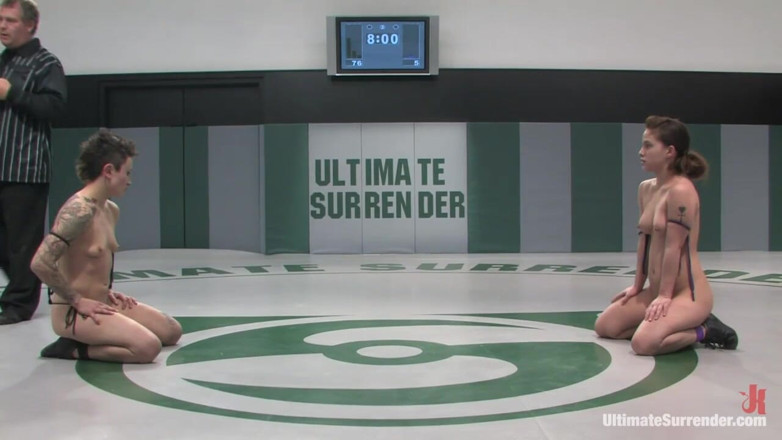 Ultimate surrender by Kink: Syd Blakovich The Nightmare (10-2) Vs Devi Lynne Spartica (0-2)