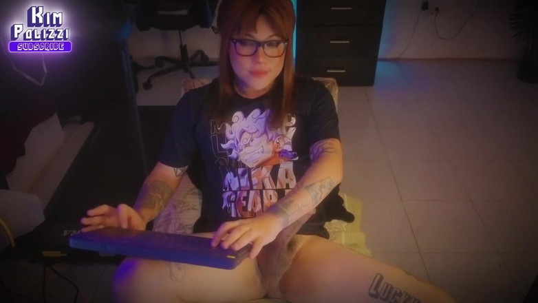 Kimberly Polizzi: 2025年2月10日の動画で キム