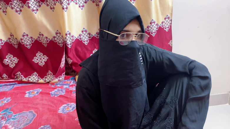 Bdsex24: La moglie traditrice dell'amico viene scopata