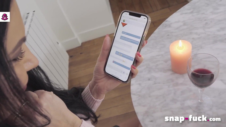 Snap Fuck: MILF z Francie chtěla roztomilé rande - ošukal jsem ji: Ania...