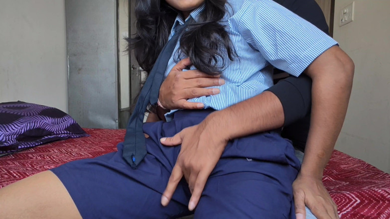 Mumbai Ashu: Young Beautiful Golge Girl Fucked