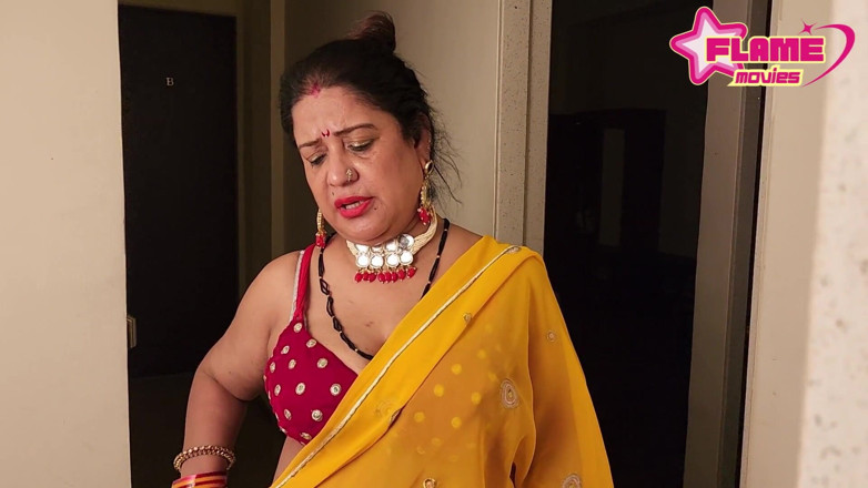 DesiHeat Studio: Mim Bhabhi Sex with Desi Old Man Hardcore Sex