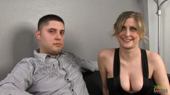 Shagging Stepmoms: Moglie bionda scopa un grande cazzo nero per soddisfare il...