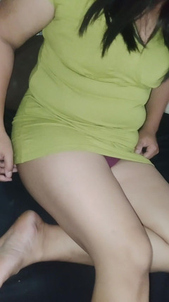 Ayuningsih: Nejnovější!! Sexy děvka slouží svým zákazníkům s vzdechy, které uspokojuje...