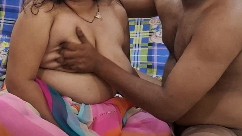Catchybusty: Ncr Desi Bhabhi tận hưởng trọn vẹn với devar của...