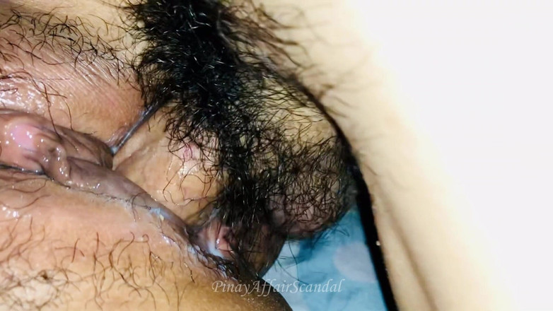 TeenPinayCloseUp: Pinay extreme nahaufnahme perfekte feuchte muschi