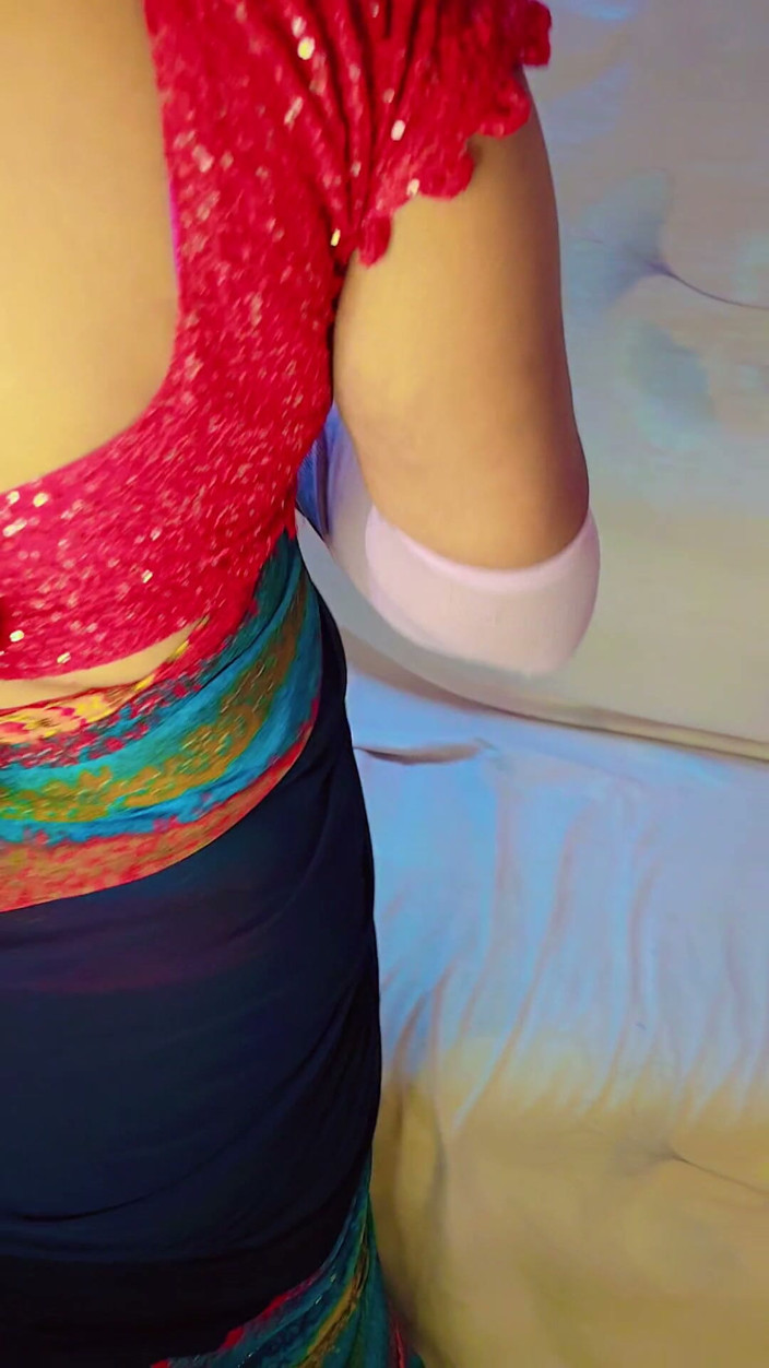 Angel hot desi: Desi Indian Bhabhi