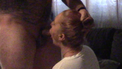 Lusty Mommy and Dirty Daddy: Děvka dává ptáka velmi hluboko!