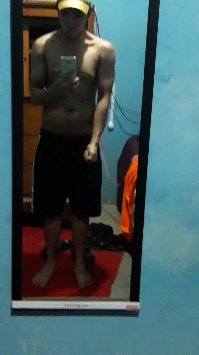 Boy Looking for Breed Your Ass (Krakix)
