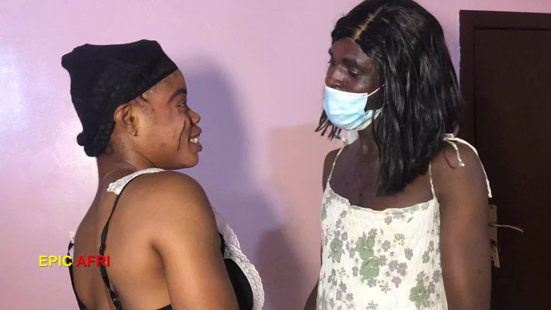 Epicafri: 我让我的家伙打扮得像女人一样，以便在我丈夫的床上操我