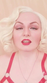 모음집: 섹시한 매력적인 금발 밀프 - 스트랩 온 POV 펨돔 관점 비디오(arya Grander)