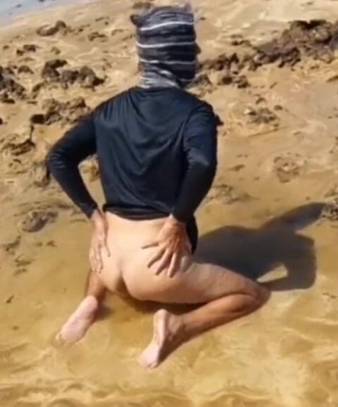 Ladysilvas: Ladysilva Let's Do Hot Anal Im on the Beach