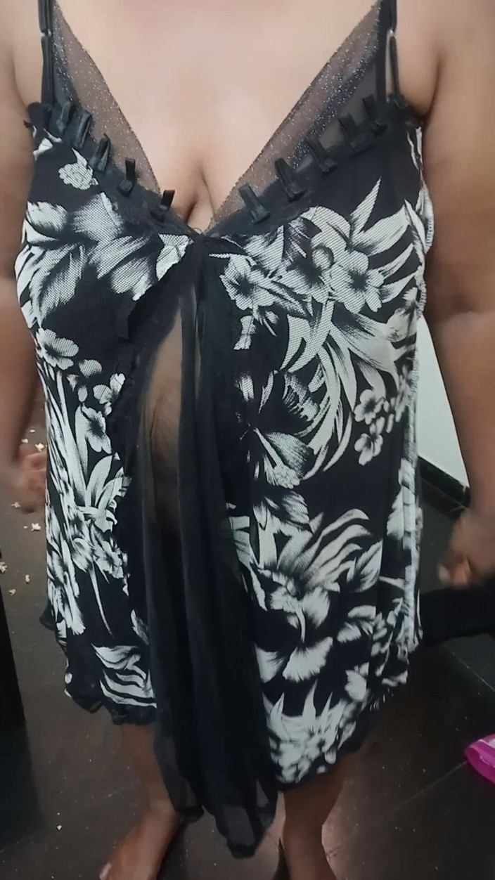 Benita sweety: Tamilské sprosté mluvení - Sexy, Sténání, Bikiny